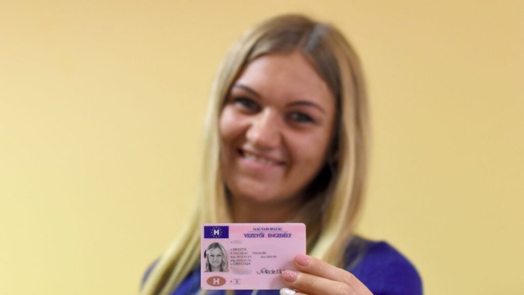 regisztrált jogosítvány